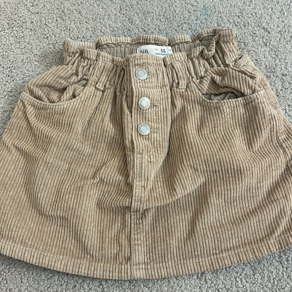 Zara corduroy paper bag skirt 5-6